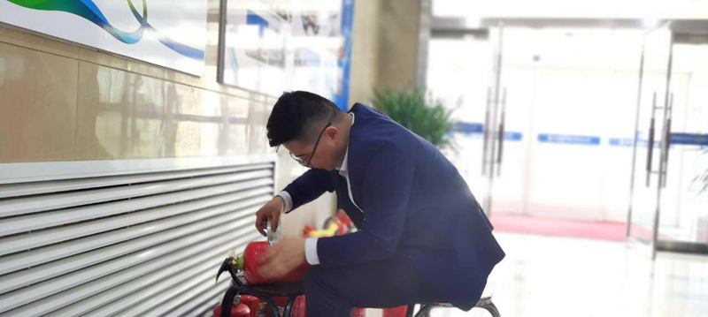 神木分公司開展消防器材安全檢查工作2.png 神木分公司開展消防器材安全檢查工作2.png