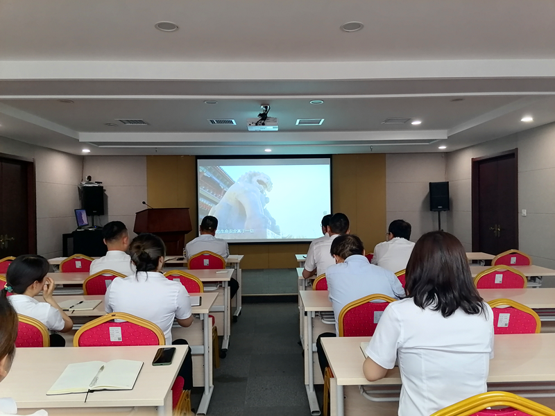 中泰公司組織觀看《生命重于泰山》安全生產專題教育片1.png 中泰公司組織觀看《生命重于泰山》安全生產專題教育片1.png