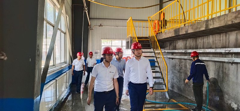 神木分公司召開安全環保專項會議并開展專項檢查2.png 神木分公司召開安全環保專項會議并開展專項檢查2.png