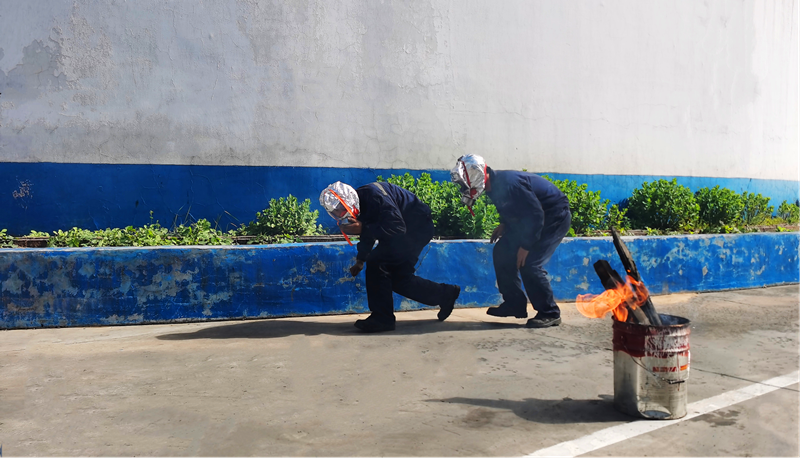 選煤公司張家峁選煤廠開展火災事故應急演練活動5.png 選煤公司張家峁選煤廠開展火災事故應急演練活動5.png