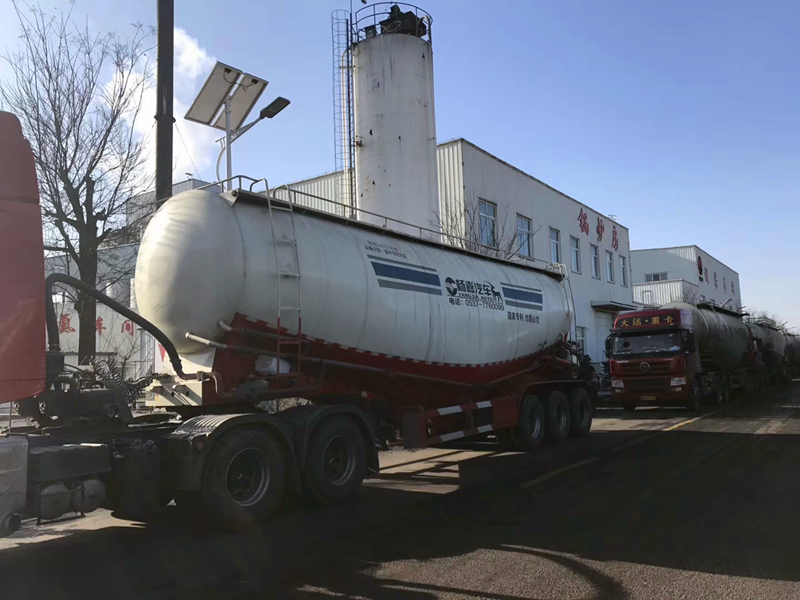 逆勢上揚 公司經營再“升溫”1.png 逆勢上揚 公司經營再“升溫”1.png