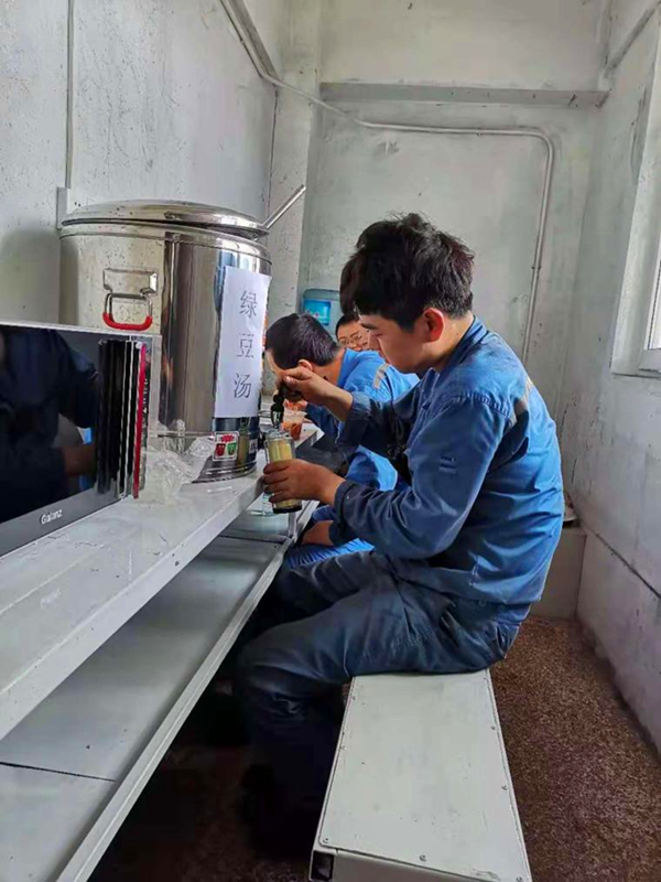 俯下身子“問需求”,一枝一葉總關情1.png 俯下身子“問需求”,一枝一葉總關情1.png