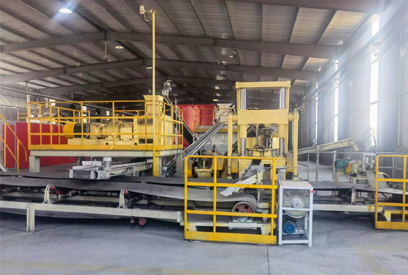 星炭公司自主研發新型型炭黏結劑取得階段性成果-2.jpg 星炭公司自主研發新型型炭黏結劑取得階段性成果-2.jpg