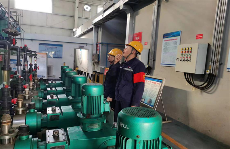 “當好一天安全員”活動在神木分公司項目中心開展-1.png “當好一天安全員”活動在神木分公司項目中心開展-1.png