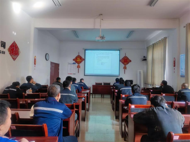 選煤公司:會前一分鐘表揚,為班組管理注入“新動能”-1.png 選煤公司:會前一分鐘表揚,為班組管理注入“新動能”-1.png