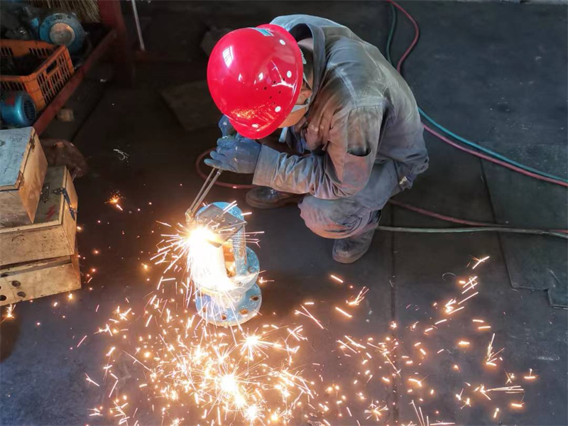 神木分公司生產“五一”不打烊,勞動“我”在崗8.png 神木分公司生產“五一”不打烊,勞動“我”在崗8.png