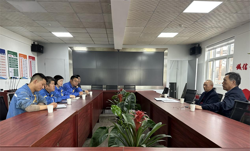 咸陽公司召開鍋爐節(jié)能技術(shù)應用專題研討會1.png 咸陽公司召開鍋爐節(jié)能技術(shù)應用專題研討會1.png