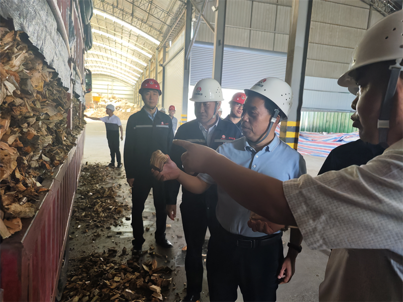 咸陽市委常委、副市長楊武民一行到三原公司考察調研.png 咸陽市委常委、副市長楊武民一行到三原公司考察調研.png