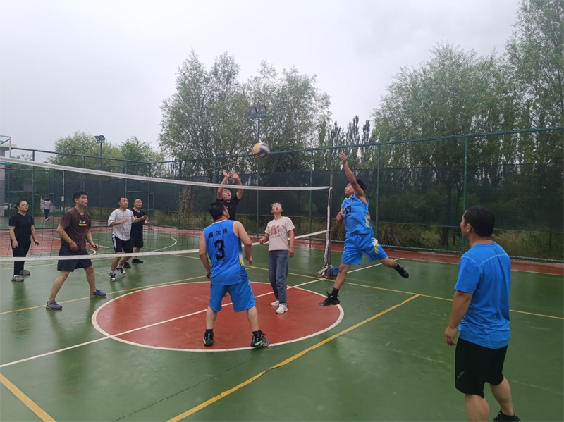 寧夏鑫爾特公司職工氣排球賽打出別樣精彩2.png 寧夏鑫爾特公司職工氣排球賽打出別樣精彩2.png