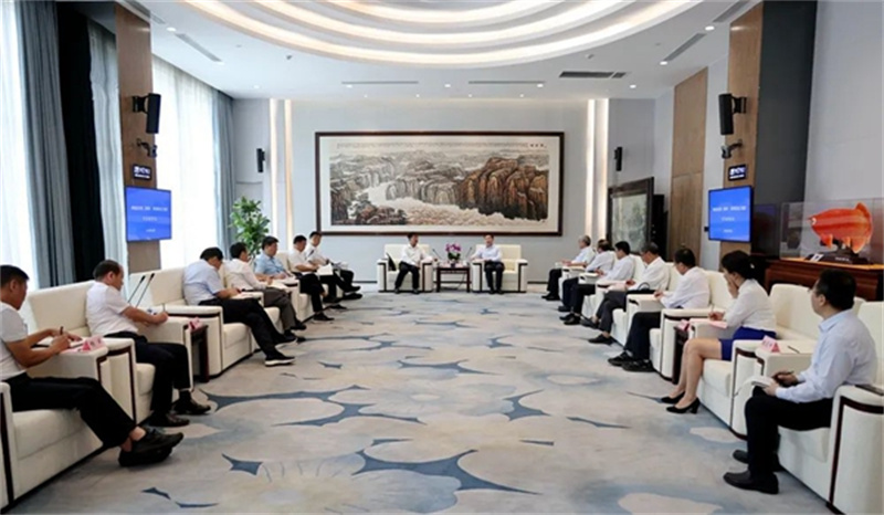 張文琪會(huì)見河南省發(fā)展改革委和信陽市政府領(lǐng)導(dǎo)一行1.jpg