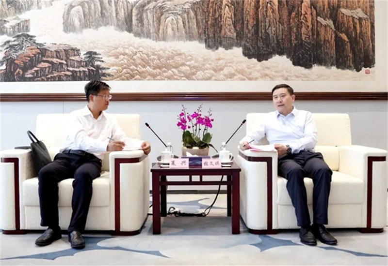 張文琪會(huì)見河南省發(fā)展改革委和信陽市政府領(lǐng)導(dǎo)一行2.jpg