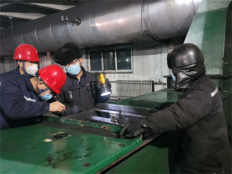 寒夜下那美麗的身影2.png 寒夜下那美麗的身影2.png